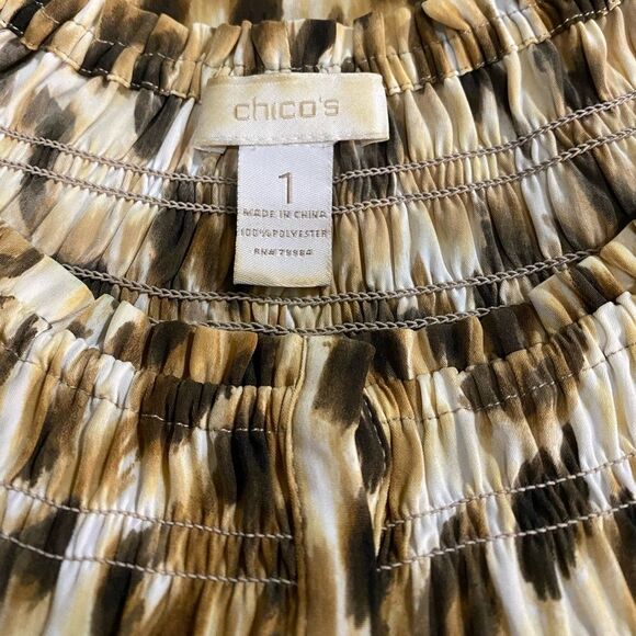Chico’s SZ 8 Animal Print Smocked Details Neck & Wrist Tunic Business Casual - Picture 4 of 7